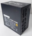MSI MAG A750GL PCIE5 本体 6