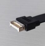 フロントパネル USB Type-C ポートからのケーブル