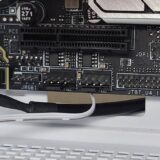 マザーボードの SYS_FAN2 のコネクタ