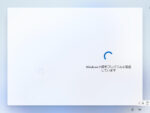 Windows 11 Pro 25H2 - Windows 更新プログラムを確認しています。
